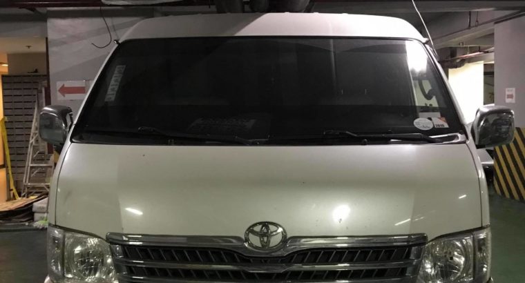 2012 Used White Toyota Grandia Van